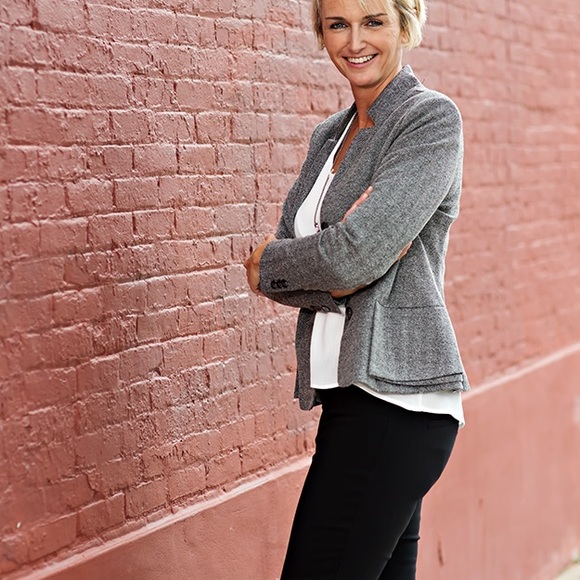 Renuar 3 Button Blazer Jacket B&W Pattern - Picture 2 of 9